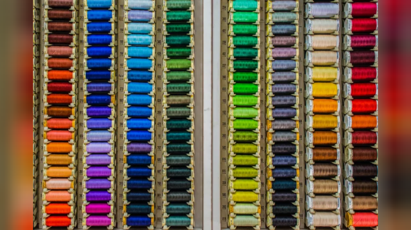 threads of different colours