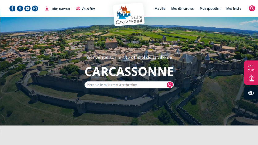 Official website of Carcassonne city with aerial view of the city and a search bar