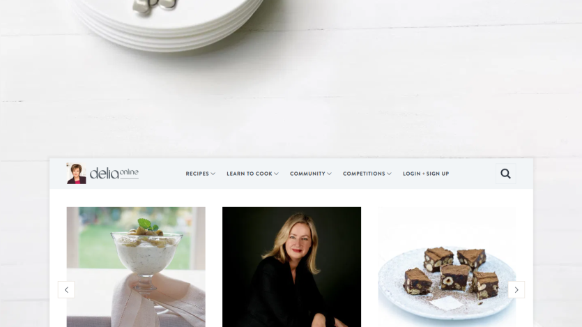 Homepage featuring a dessert recipe, a portrait, and a dessert display.