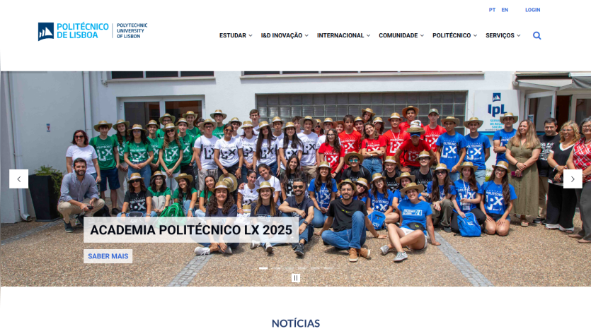 Group photo of students in colorful shirts with text 'ACADÉMIA POLITÉCNICO LX 2025' prominently displayed.