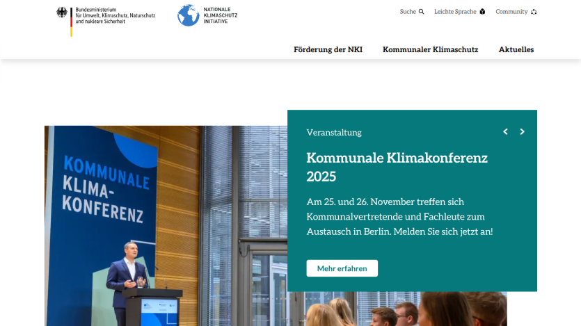 Website header with navigation and hero section promoting Kommunale Klimakonferenz 2025 event details