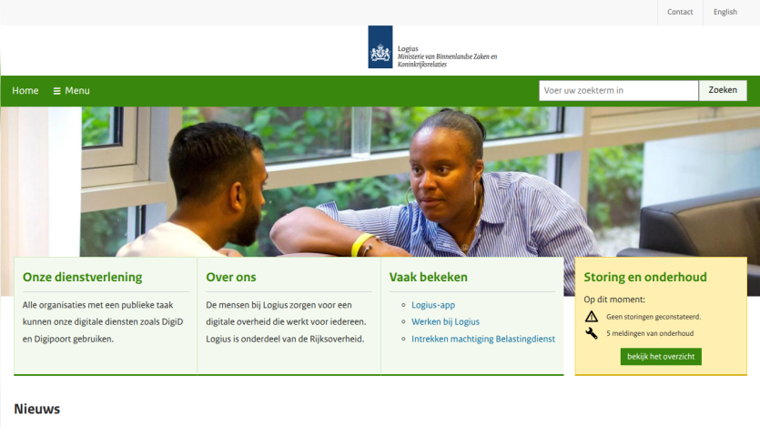 Government digital services homepage with search bar, service info, and maintenance status in Dutch