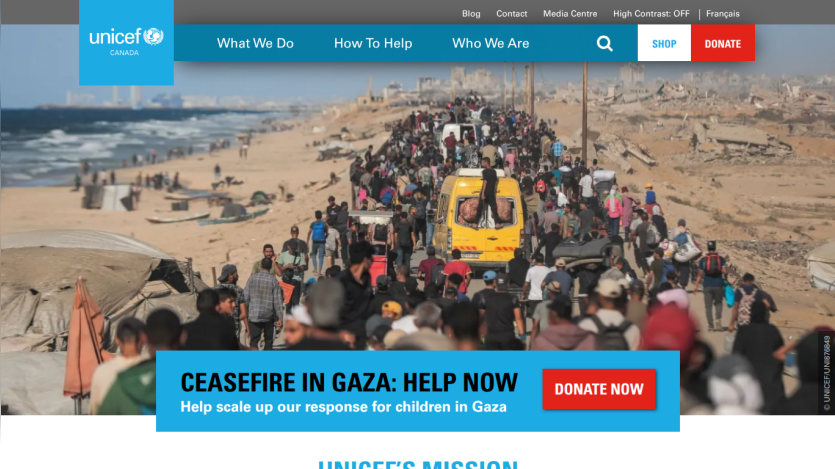 UNICEF Canada website with a call to action for ceasefire in Gaza and help for children, featuring a crowded beach scene.