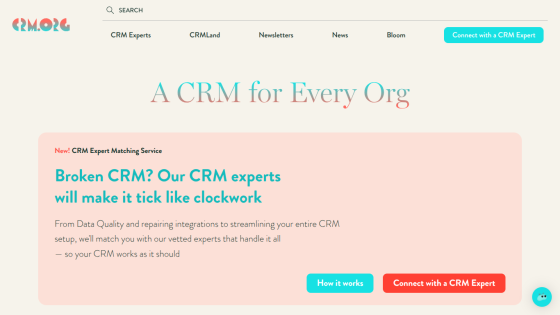 CRM.org homepage offering CRM expert matching service with headline and call-to-action buttons