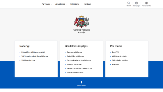 Website homepage featuring sections for services and contact information.