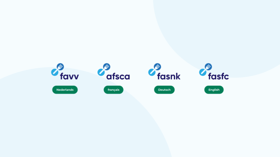 Language selection screen with options Nederlands, français, Deutsch, and English each with a fork and spoon icon