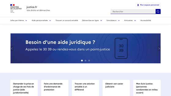 Website offering legal assistance with a contact number prominently displayed.