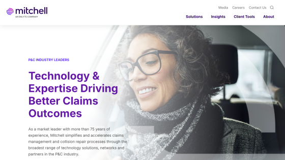 Mitchell's homepage featuring a smiling woman and text about technology and expertise in claims outcomes.