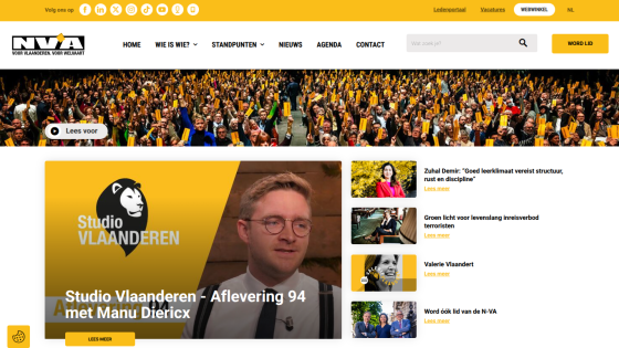 News website homepage featuring a large crowd image, main headline about Studio Vlaanderen episode with Manu Dupicx, and navigation menu