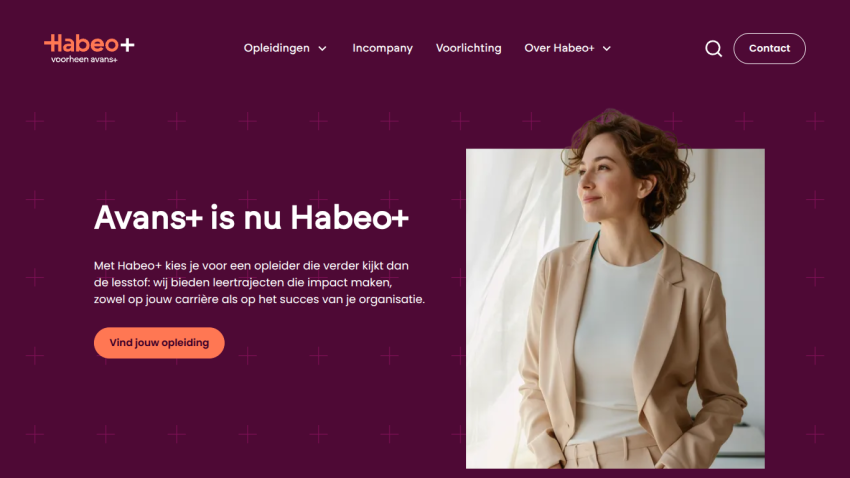 Homepage of Habeo+ showing a woman in a beige suit and text about choosing impactful learning paths for career and organization success