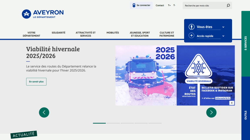 Aveyron department website showing winter road viability 2025/2026 with plow truck image and navigation menu