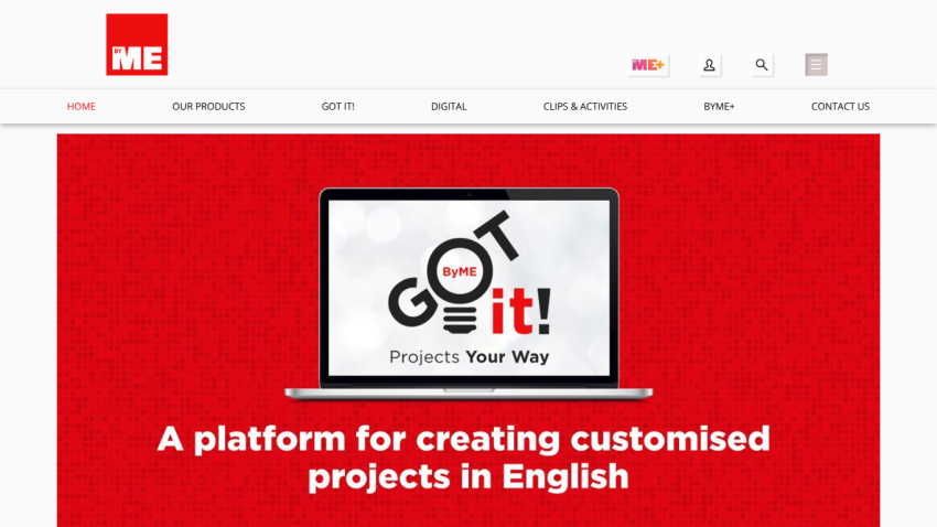 Website offering a platform for creating customized English projects with a laptop image and navigation menu