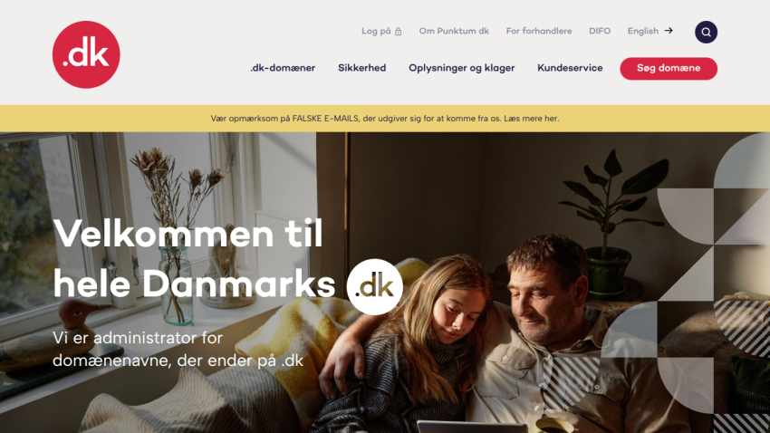 Welcome message for Denmark's .dk domain administration with a couple in a cozy setting.