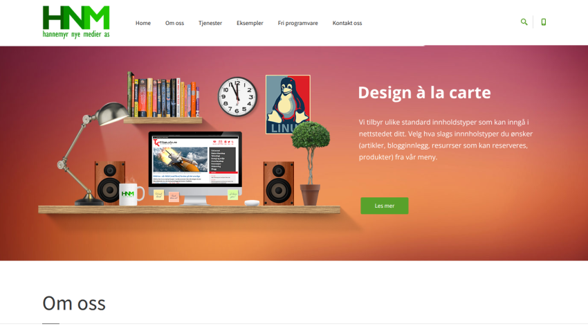Website offering customizable content types with a design à la carte, featuring a desktop setup and navigation menu.