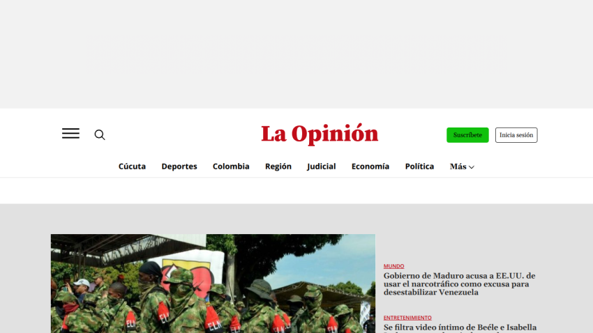 Homepage of La Opinión featuring news headlines and navigation options.