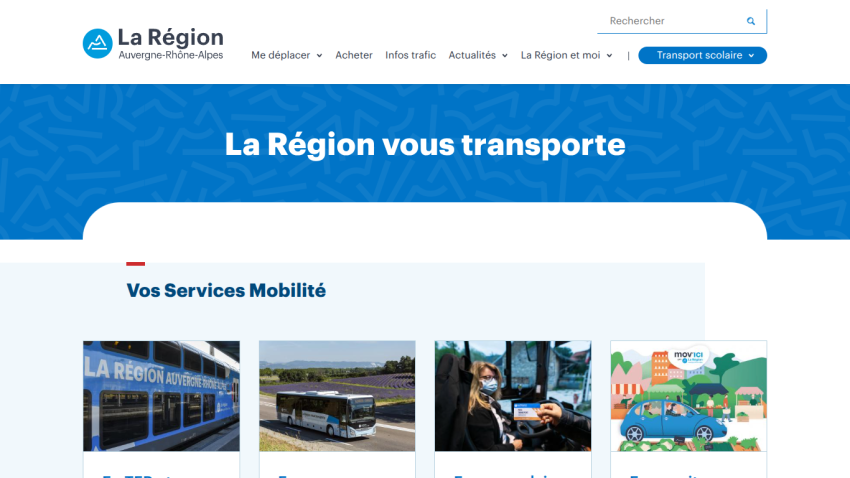 La Région Auvergne-Rhône-Alpes transport services with navigation menu and mobility options