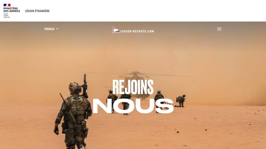 French Foreign Legion recruitment site with soldiers in desert and text 'Rejoins Nous'
