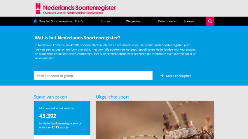 Nederlands Soortenregister homepage with overview of Dutch biodiversity, search bar, species count, and featured species image