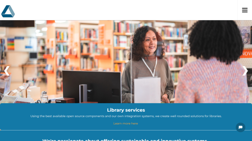 Library services section highlighting solutions for libraries with a smiling librarian.
