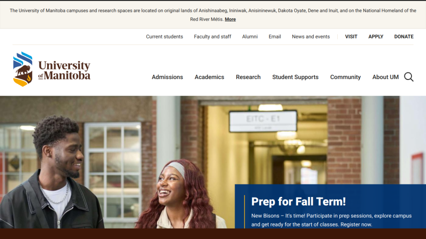 University of Manitoba homepage featuring students and a call to action for fall term preparation.