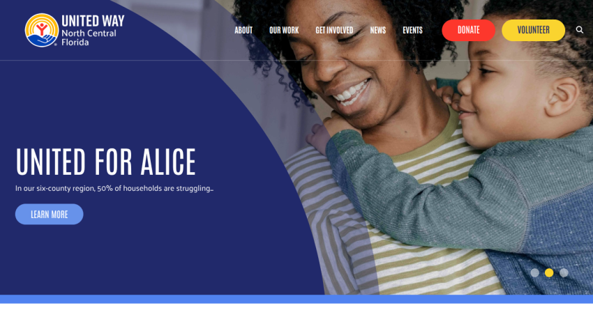 E-commerce homepage with navigation bar, search, promotional banner showing summer sale and featured products