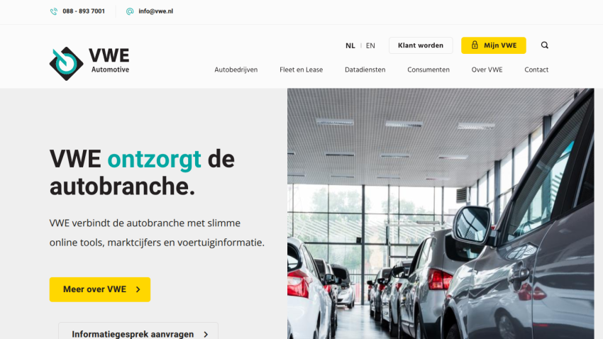 VWE Automatisering homepage with navigation, headline about automotive industry solutions, and image of cars in a showroom.