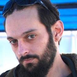 Kostas Kourakis