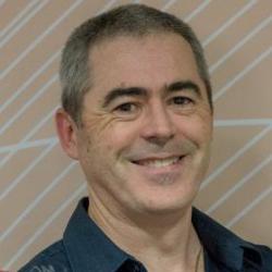 Simon Lindsay