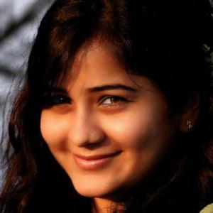 Profile picture for user Monisha Navlani
